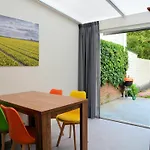 Charming Garden Retreat