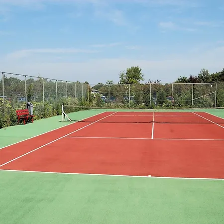 Prázdninový dům Charming Garden Retreat