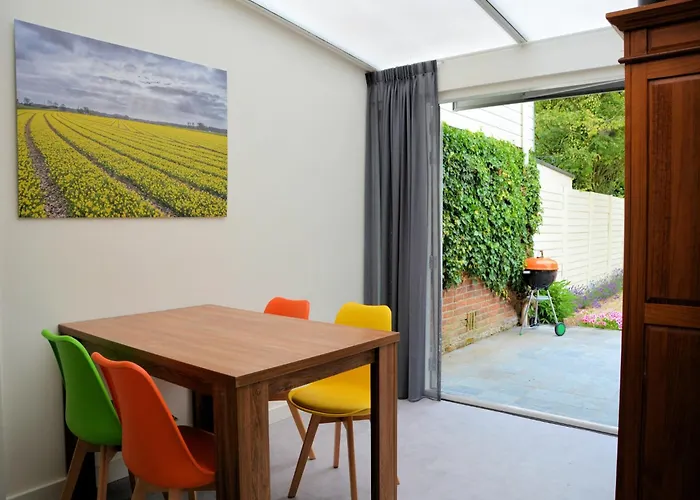 Charming Garden Retreat